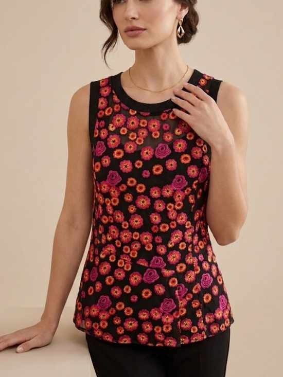 Lewit Tops - Lewit Floral Embroidered Peplum Top